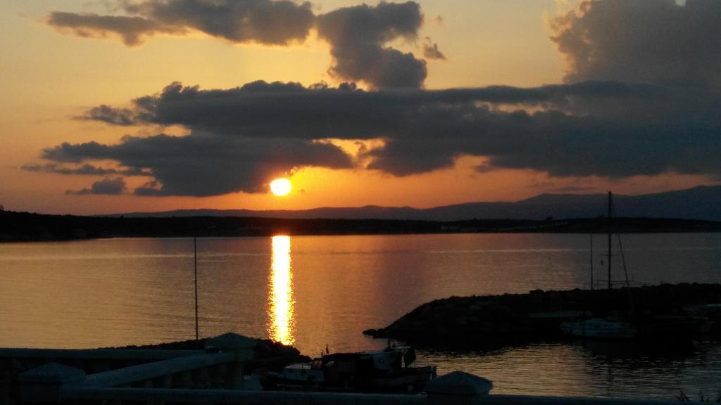 Golden Stone Butik Otel Çeşme 외부 사진